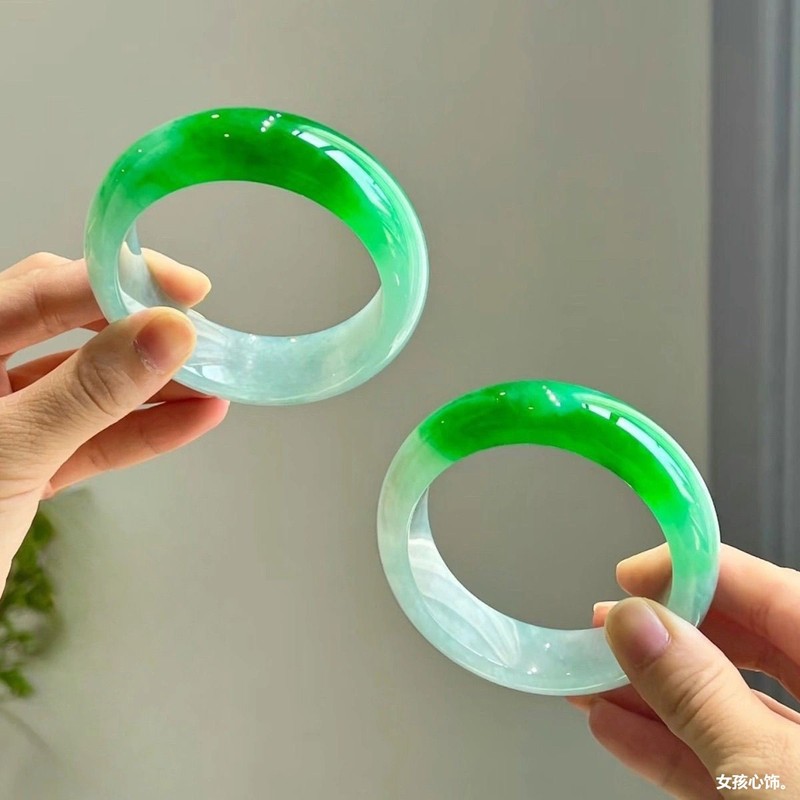Bracelets - Gelang alami Myanmar untuk perempuan, bentuk