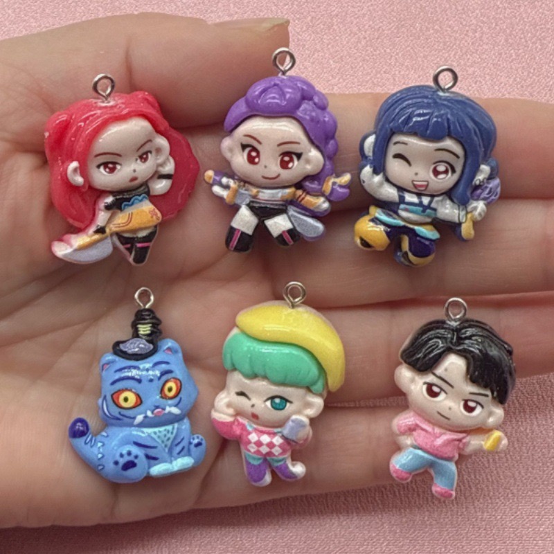 Earrings - 10 buah liontin kartun resin, anting-anting
