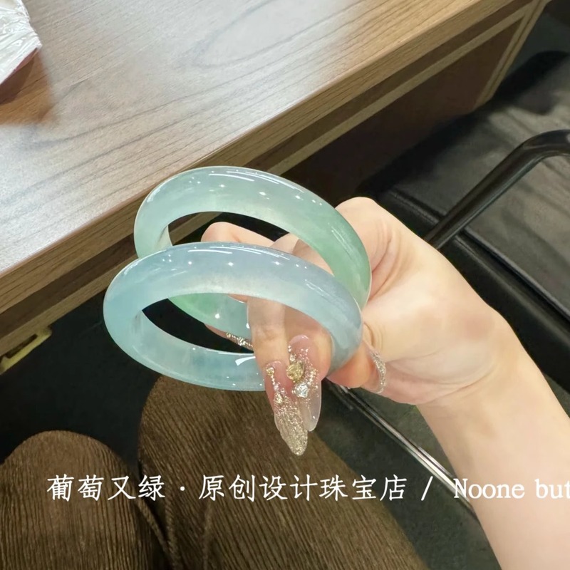 Bracelets - Gelang batu akik chalcedony biru es