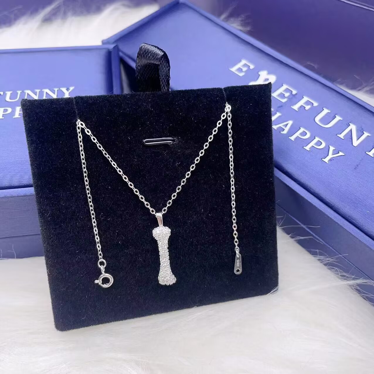 Anime Pendant Necklace - Versi yang ditingkatkan! Kalung liontin tulang
