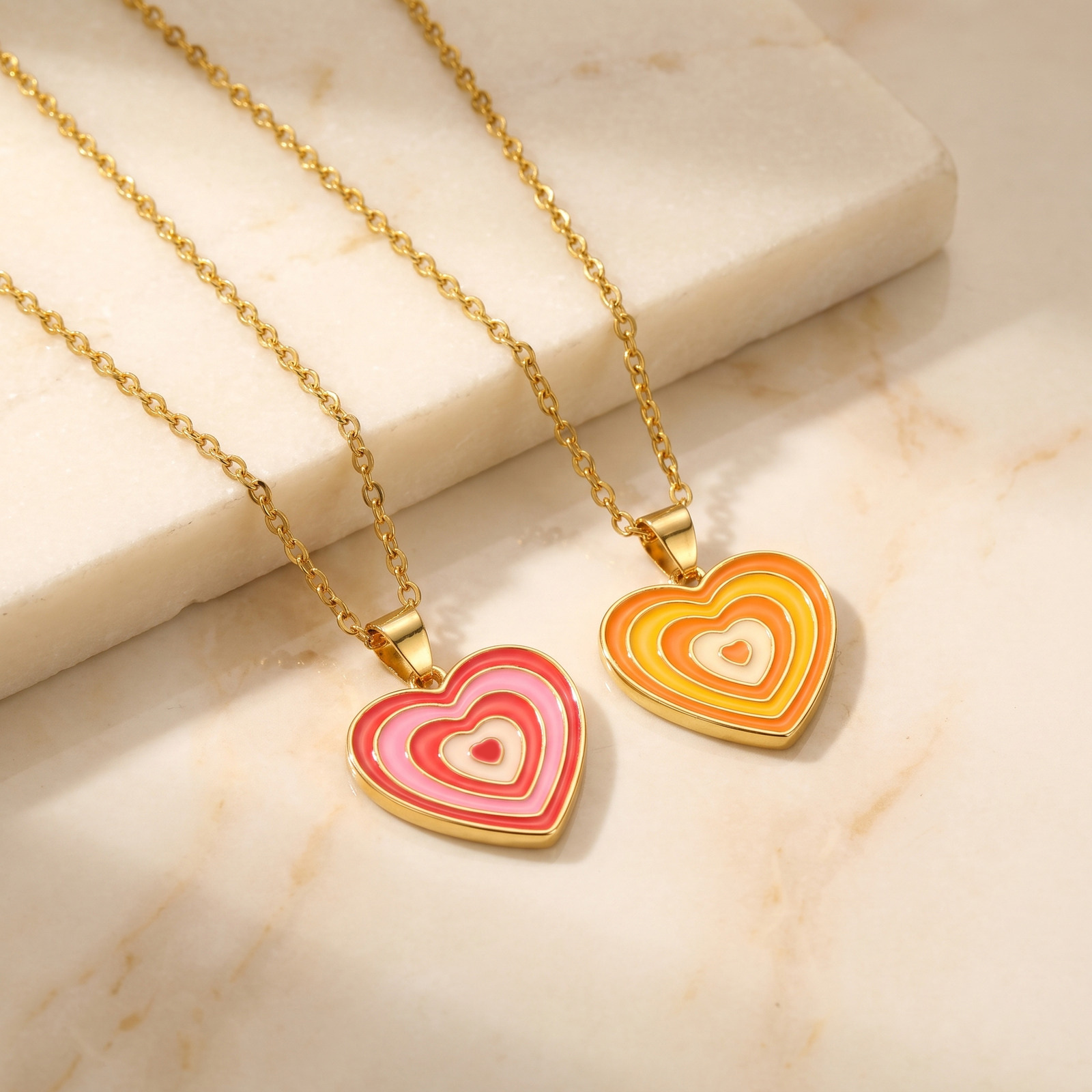 Layered Pendant Necklace Aesthetic - Kalung Liontin Hati Berlapis Enamel Gaya