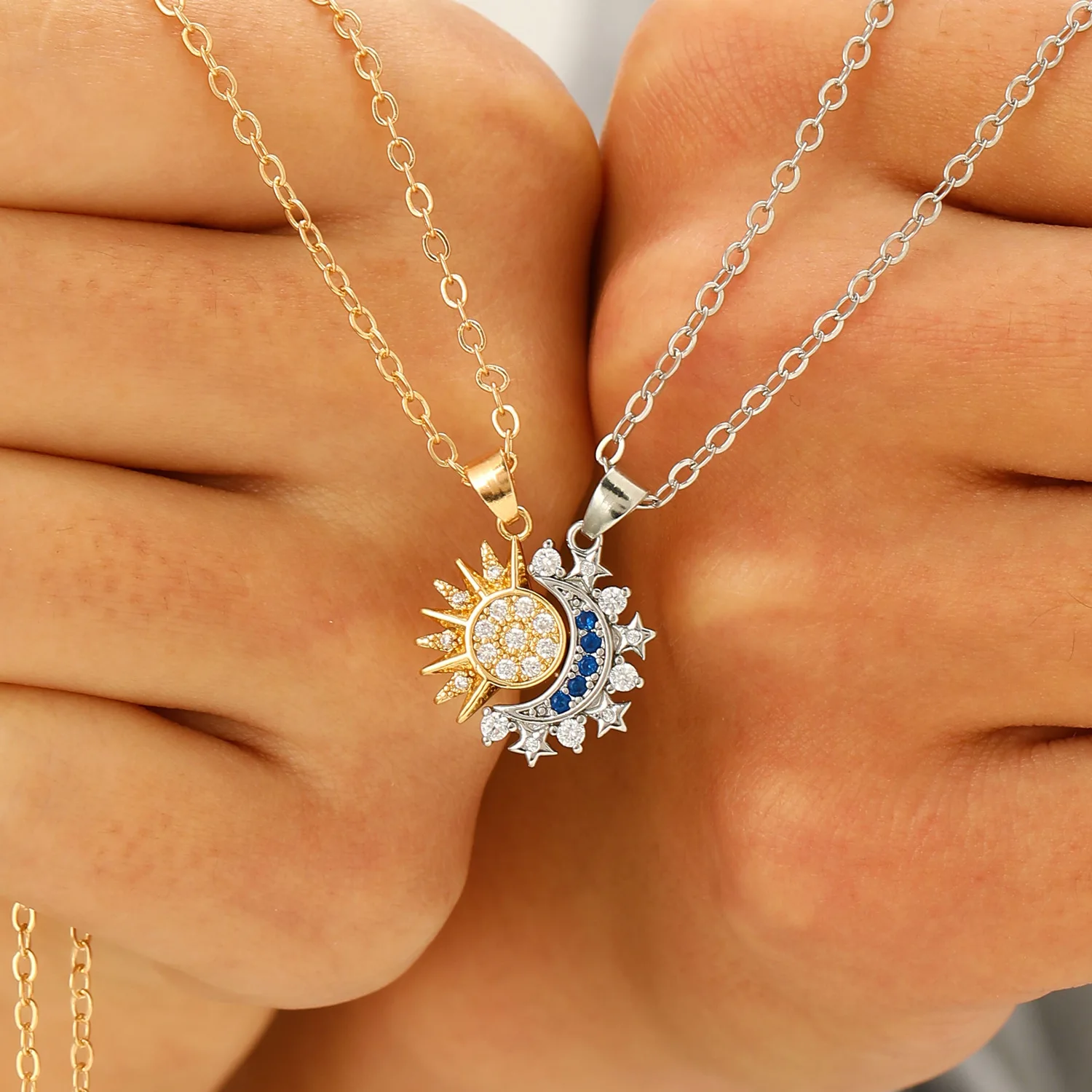 Magnetic Couple Matching Necklaces - Kalung Liontin Matahari Bulan Berlian Imitasi