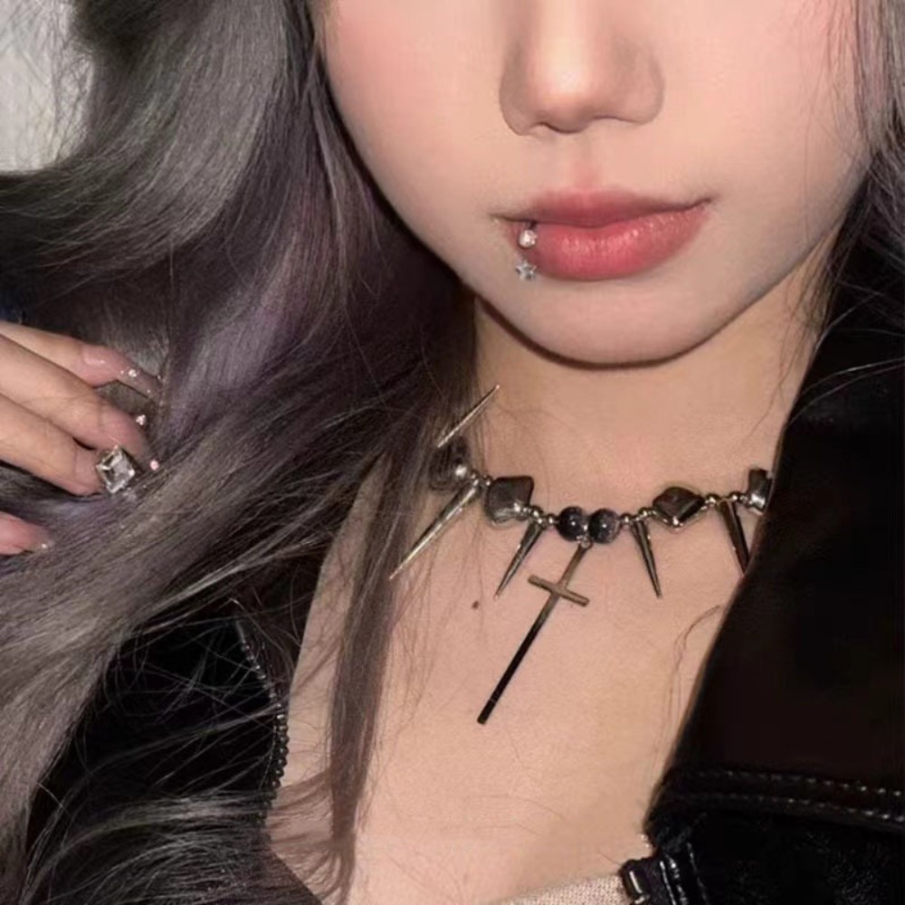 Goth Punk Spike Choker - Kalung Rantai Berumbai Kristal Kaca dengan