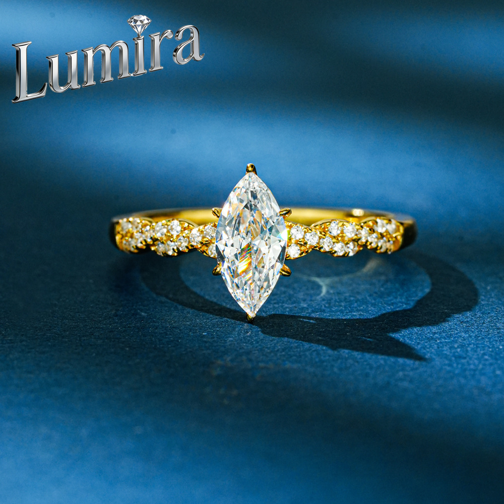 Moissanite Engagement Ring 1 Carat - Cincin Pertunangan Lumira 100% Emas 18K