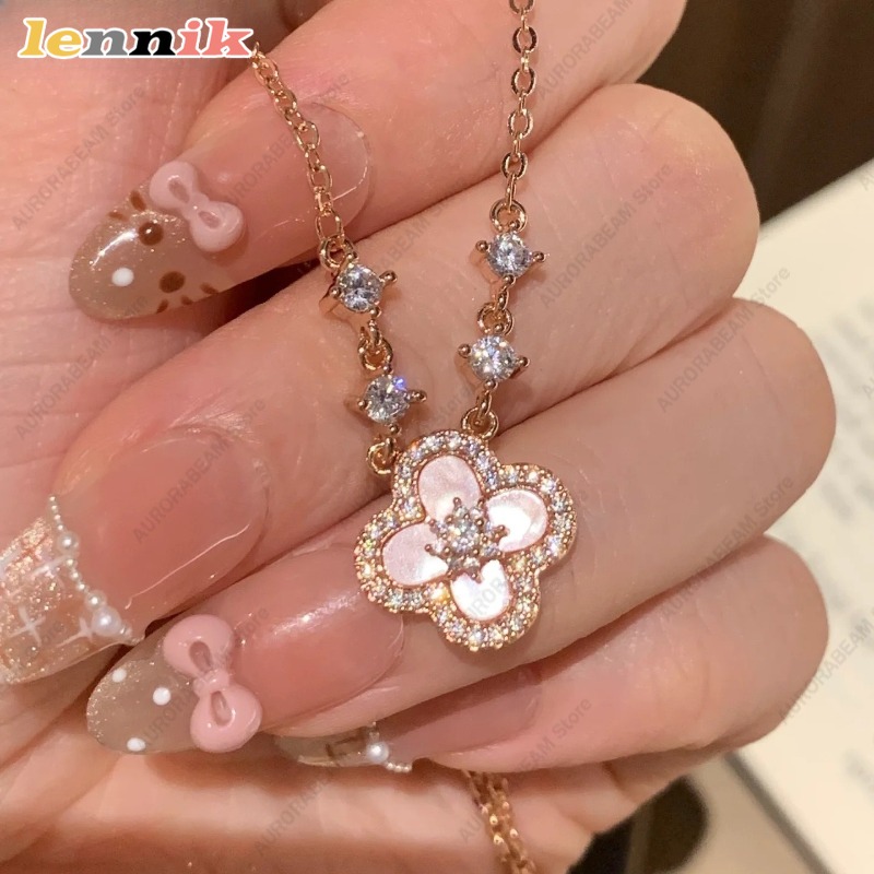 Layered Pendant Necklace Aesthetic - Kalung Cangkang Merah Muda, Liontin Semanggi