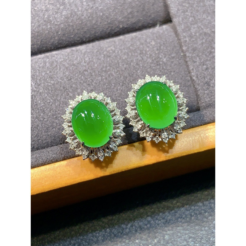 Anting-anting giok hijau jenis - Earrings ulasan dan harga