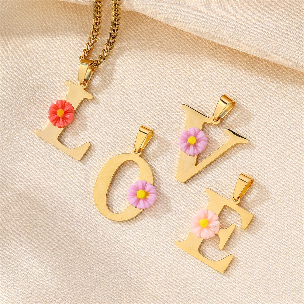 Kalung Huruf Awal Daisy yang D - Initial Letter Necklace 18K Gold ulasan dan harga