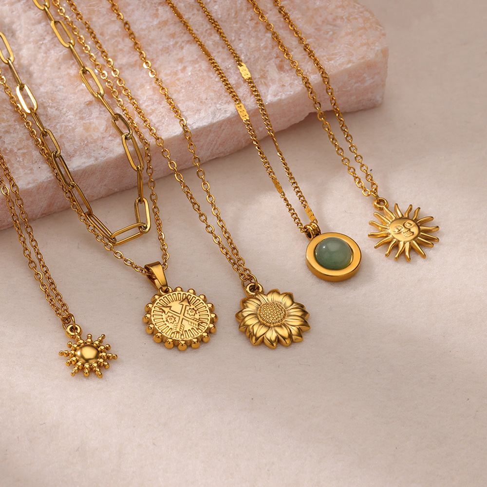 Kalung geometris baja tahan ka - Heart Locket Necklace Photo ulasan dan harga