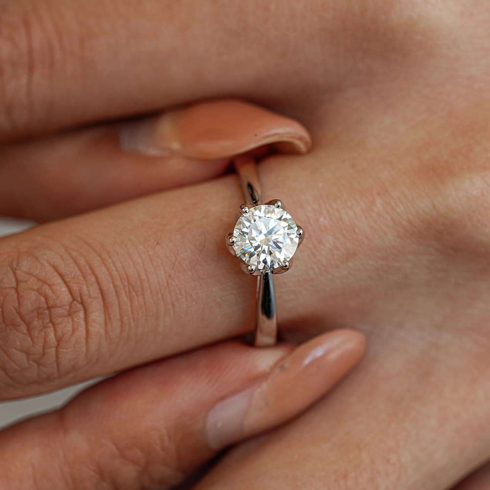 JoyceJelly Cincin Moissanite E - Moissanite Engagement Ring 1 Carat ulasan dan harga