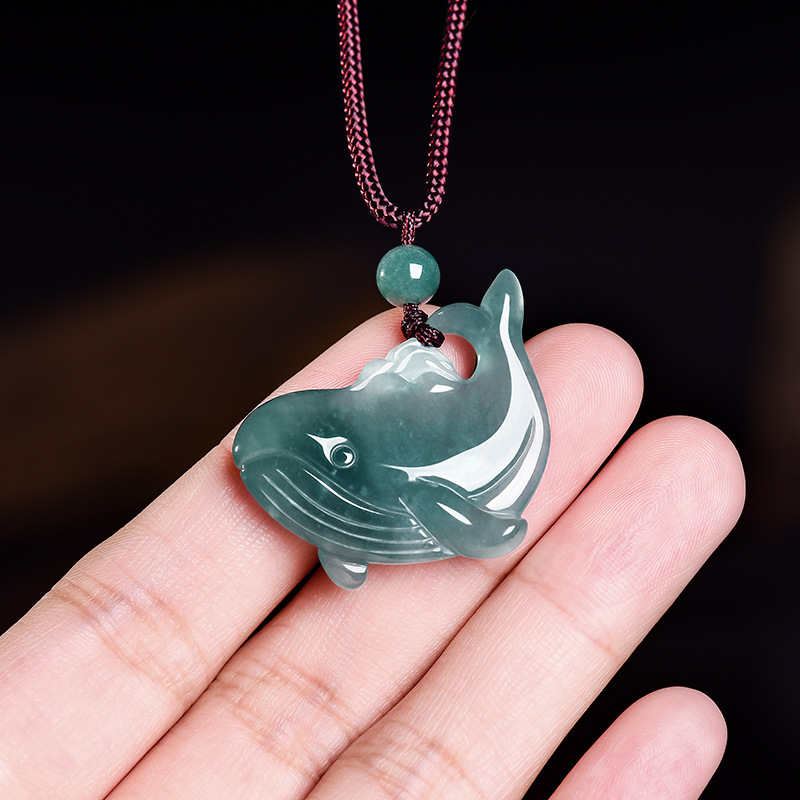 Kalung Liontin Paus dari Batu  - Necklaces ulasan dan harga