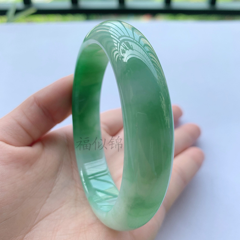 Gelang Giok Es dari Tambang La - Bracelets ulasan dan harga