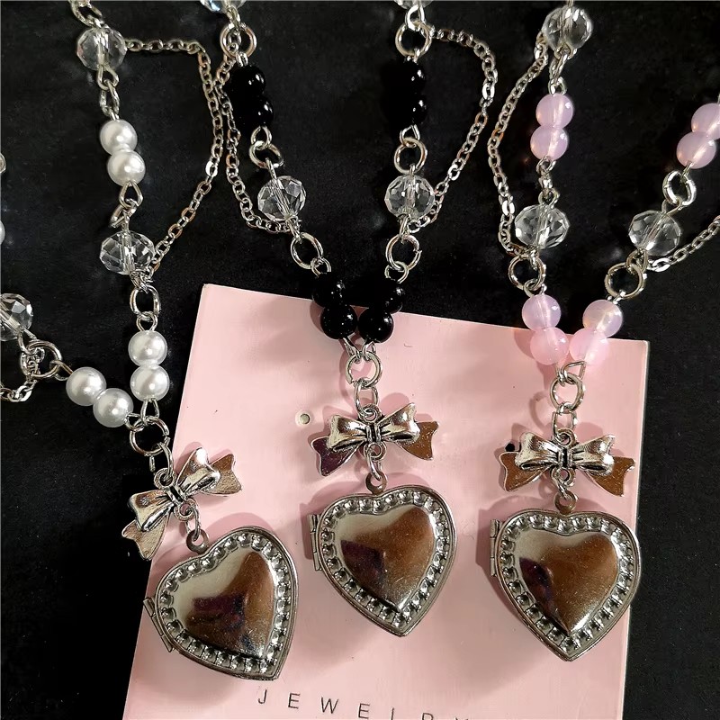 Goth Y2K liontin hati baja tah - Heart Locket Necklace Photo ulasan dan harga