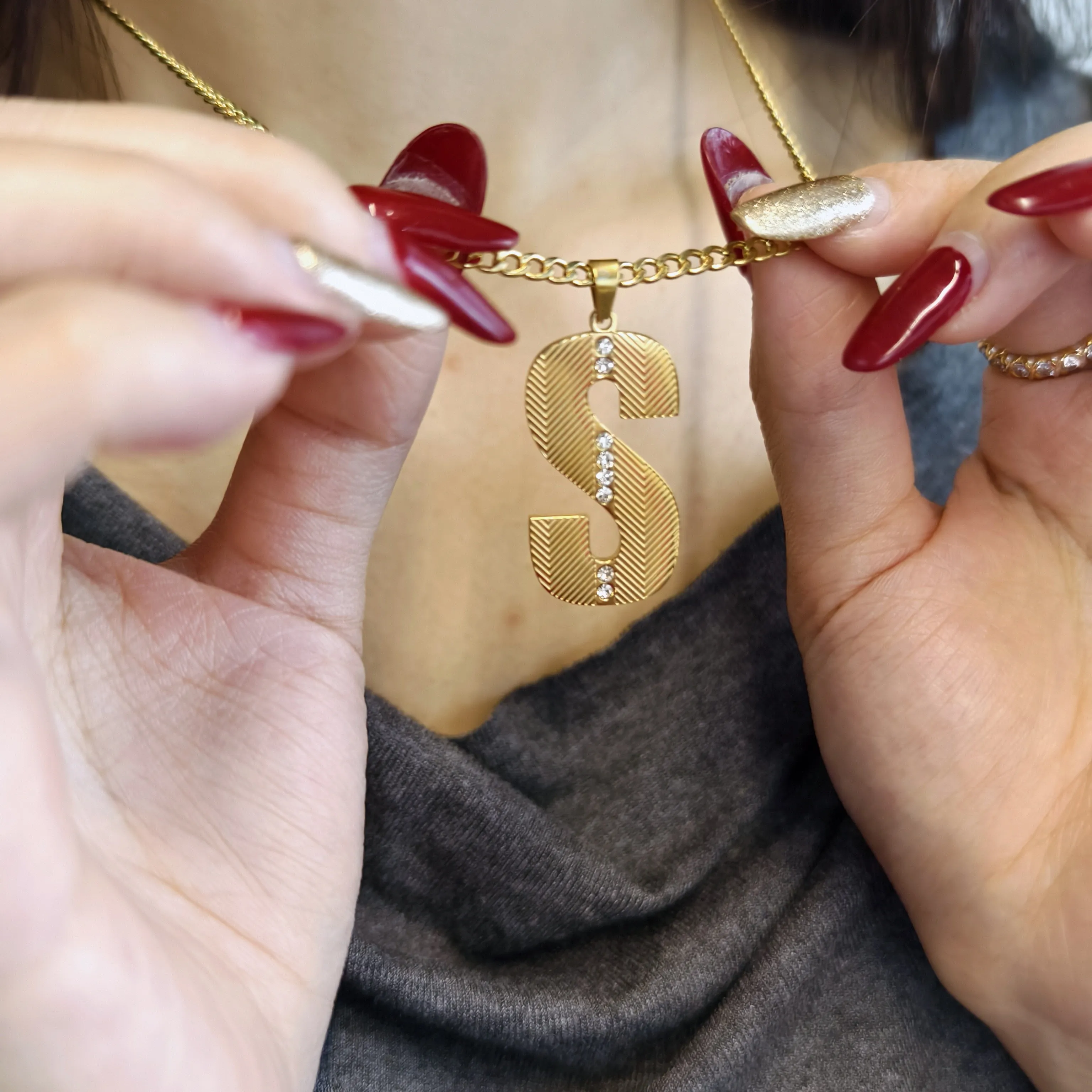 Kalung Minimalis Huruf Inisial - Initial Letter Necklace 18K Gold ulasan dan harga